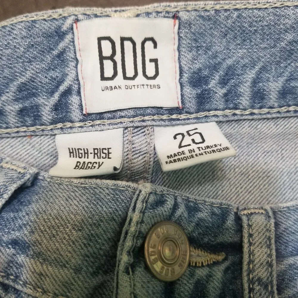 BDG Urban Outfitters Jeans Sz 25 Distressed High Rise